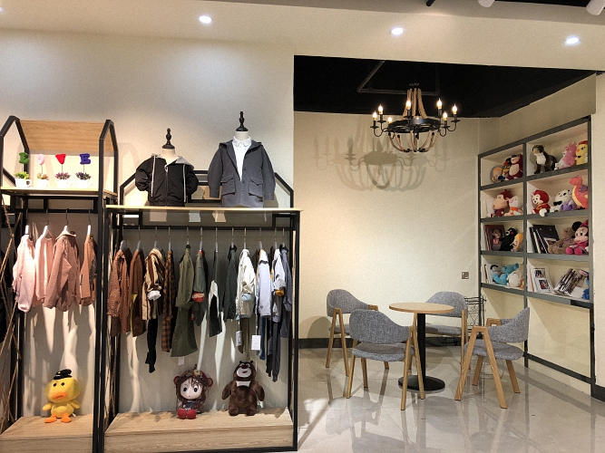 没有想到品牌童装有这种效果，为了孩子要买品牌童装