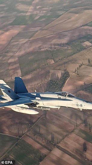 飞机轮胎爆炸紧急迫降,轮胎充气爆炸飞上天5秒落地