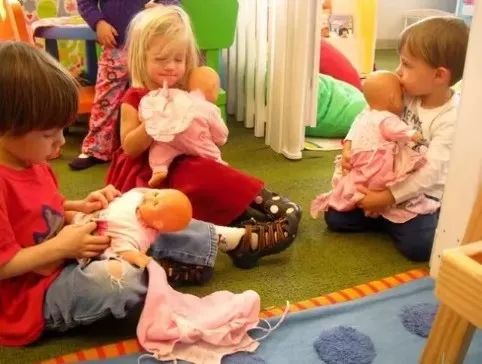 孩子玩过家家是什么思维,小孩子玩过家家好吗