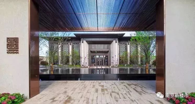 南京首付68w地铁口别墅,南京岔路口180万精装三房