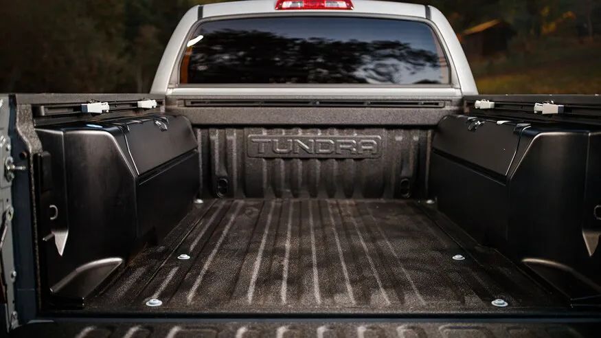 丰田皮卡坦途2022款价格几个色,丰田皮卡tundra美版