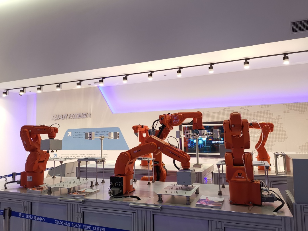 浙大机器人集训,浙江大学机器人训练营