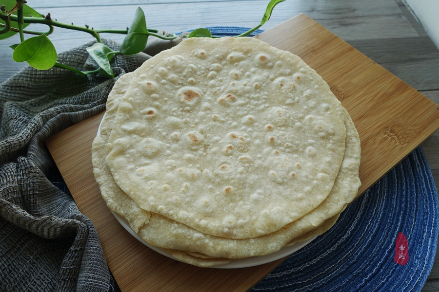 做好的春饼怎么吃,春饼怎么烙又薄又软又好吃