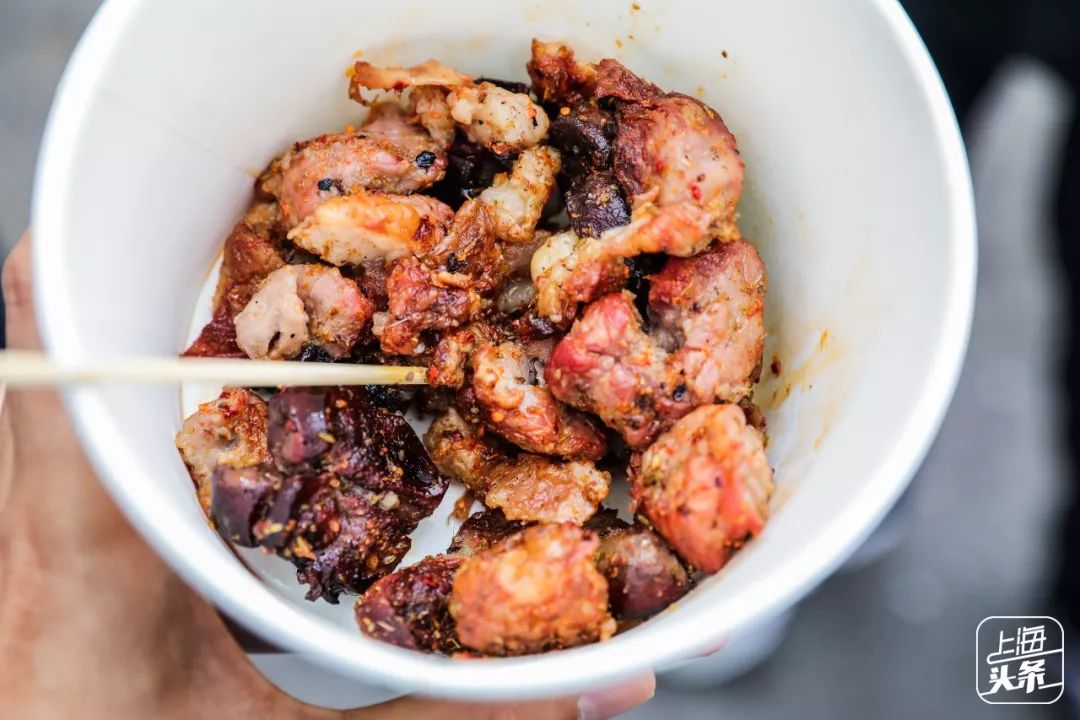 结棍！浦东版的“小*疆新**”美食一条街，让全上海人都羡慕