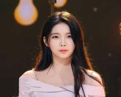 蓬松烫用什么洗发水,怎么做洗发水才能让头发蓬松