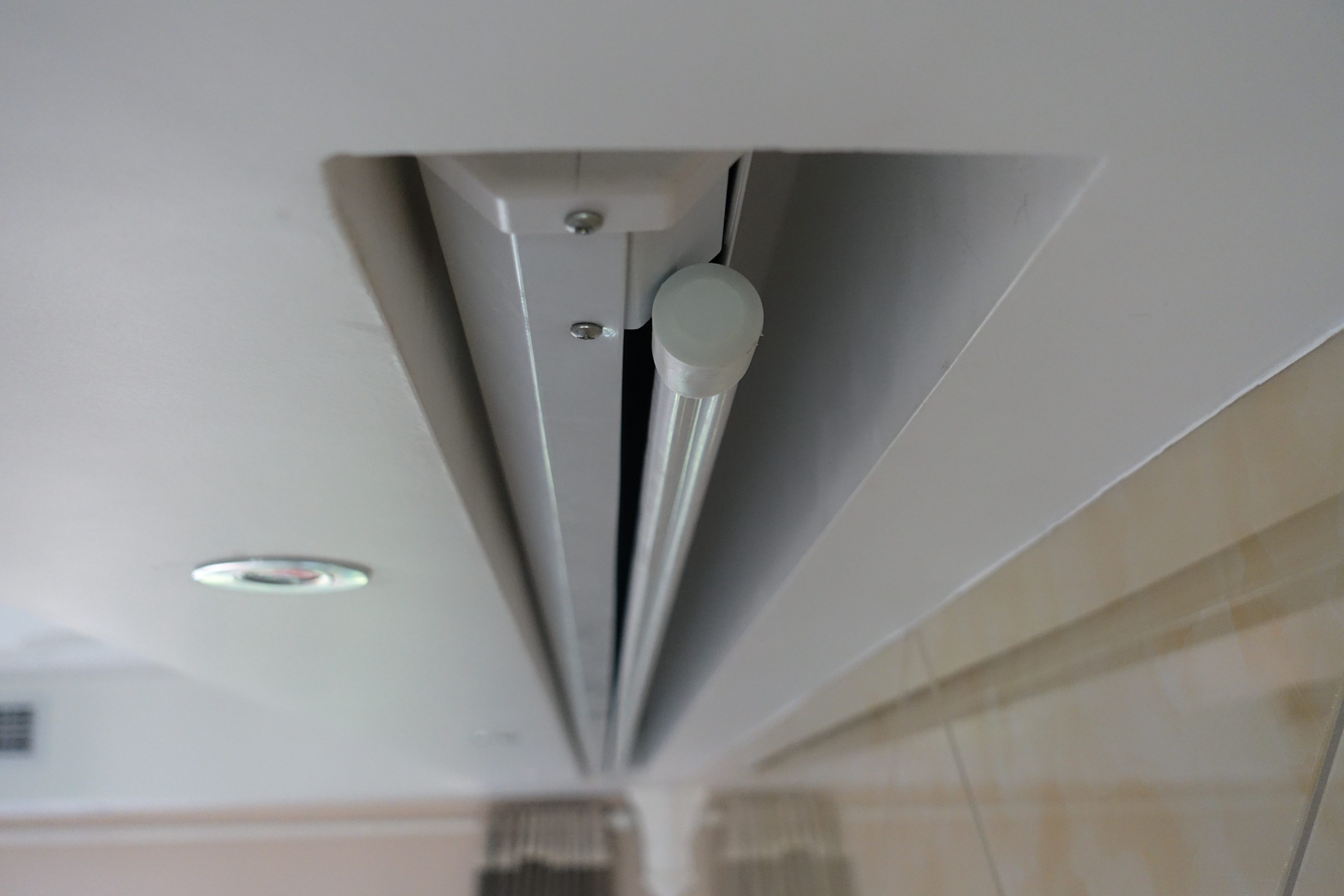 零成本打造私人影院,打造30平方家庭小影院