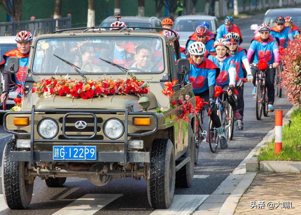 别样的创意婚礼：自行车婚礼，昨天九江这对新人火爆浔城！