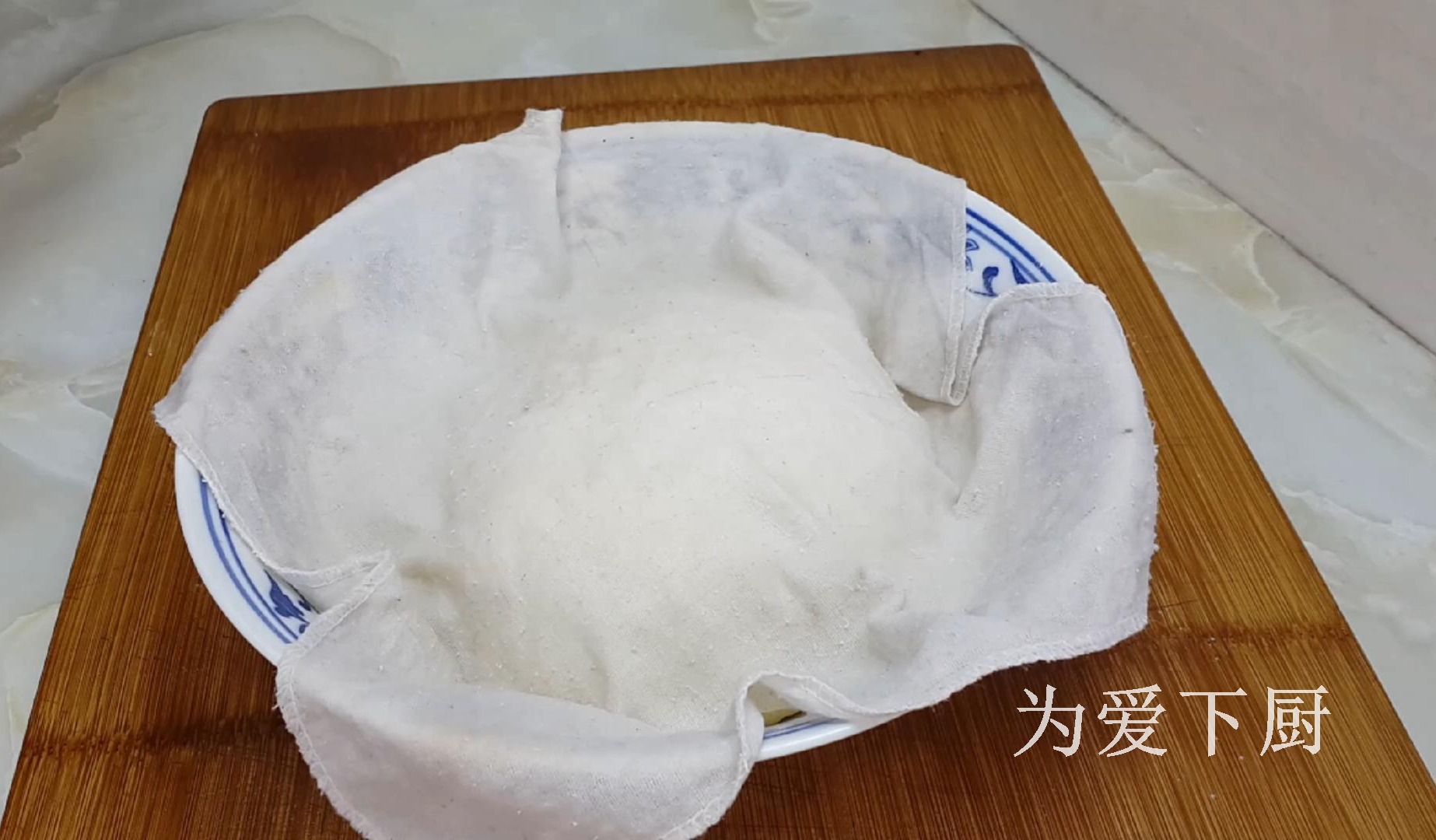 以后面条就这么做，不擀面不切面，筋道零失败，比吃凉皮都过瘾