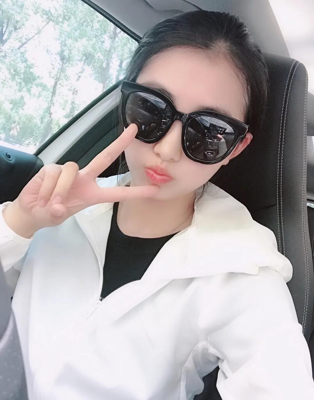 有时候使人疲惫的不是远方的高山,让人疲惫的不是远山而是鞋里的沙