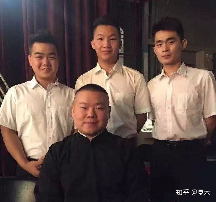 郭德纲评论岳云鹏,如何评价岳云鹏相声春晚