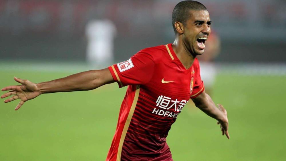 王刚为什么不入选国足了,国足名单惹巨大争议