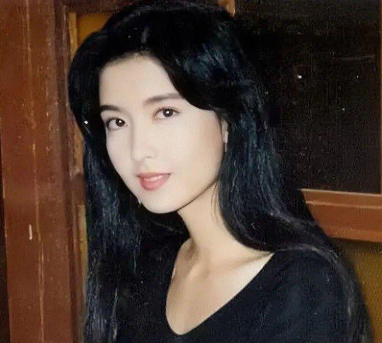 港台女明星前十,港台十大女武打明星