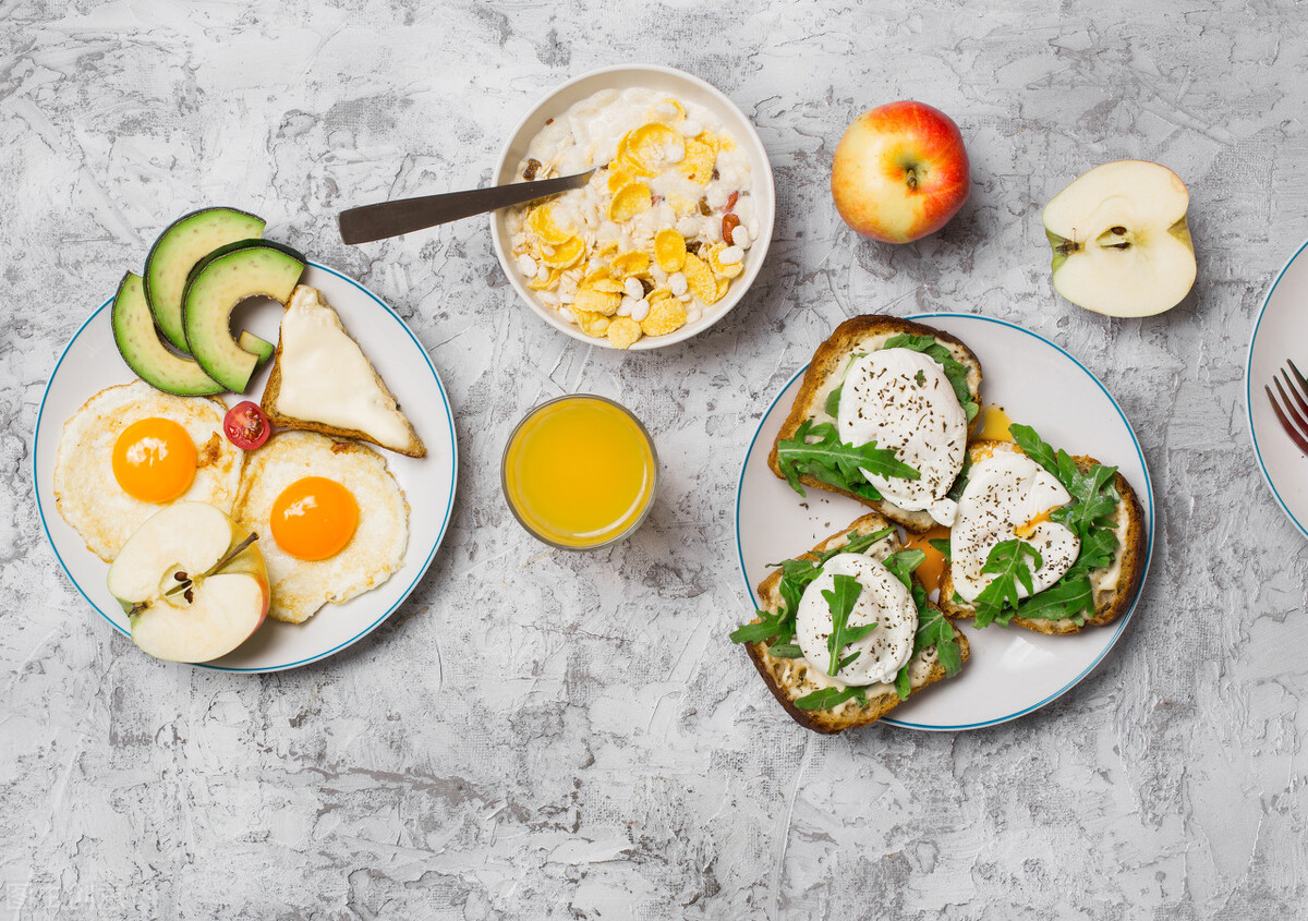 白癜风的病发有哪些因素造成呢？