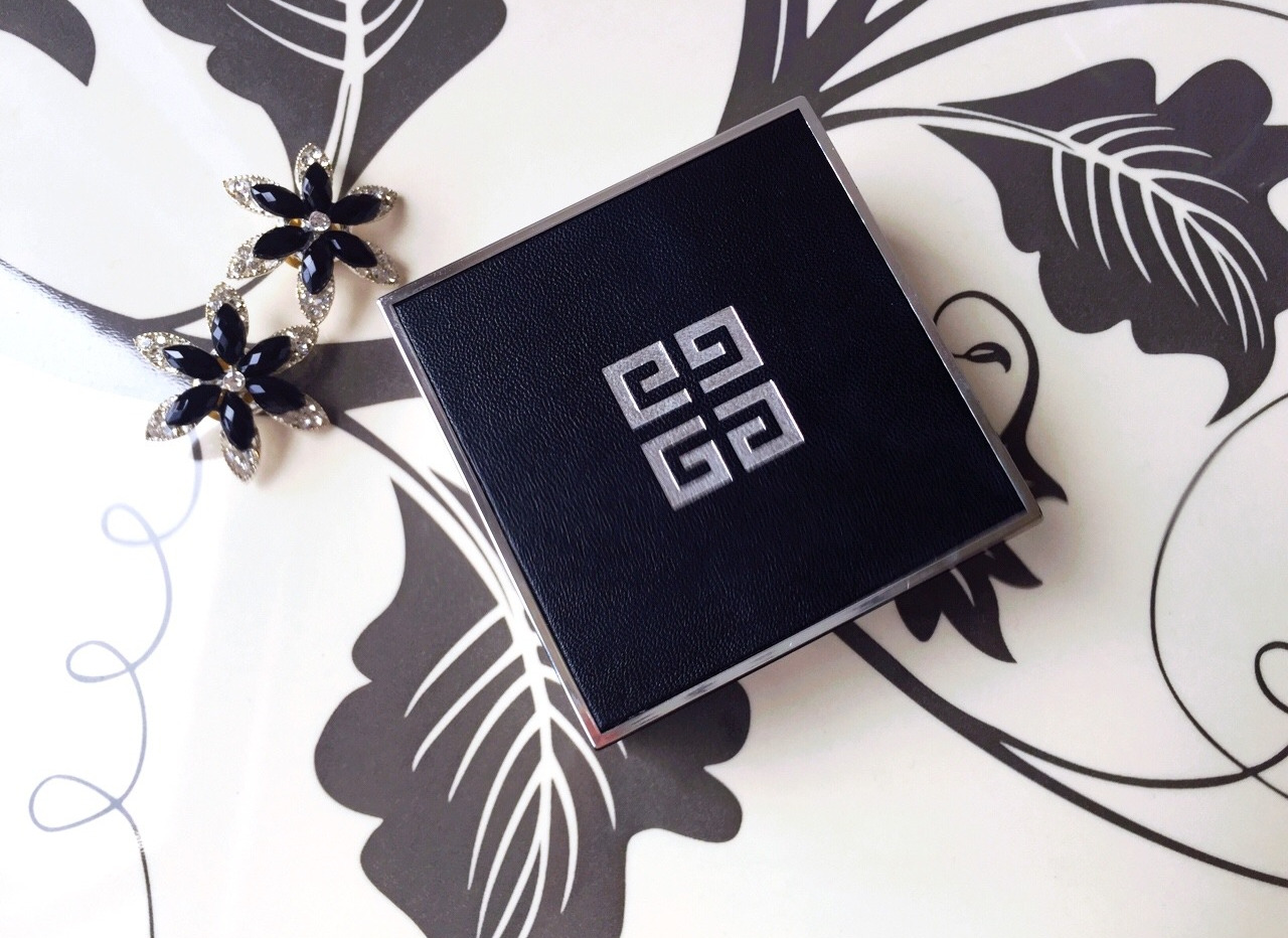 比纪梵希散粉好用的散粉,超好用的散粉排行榜推荐