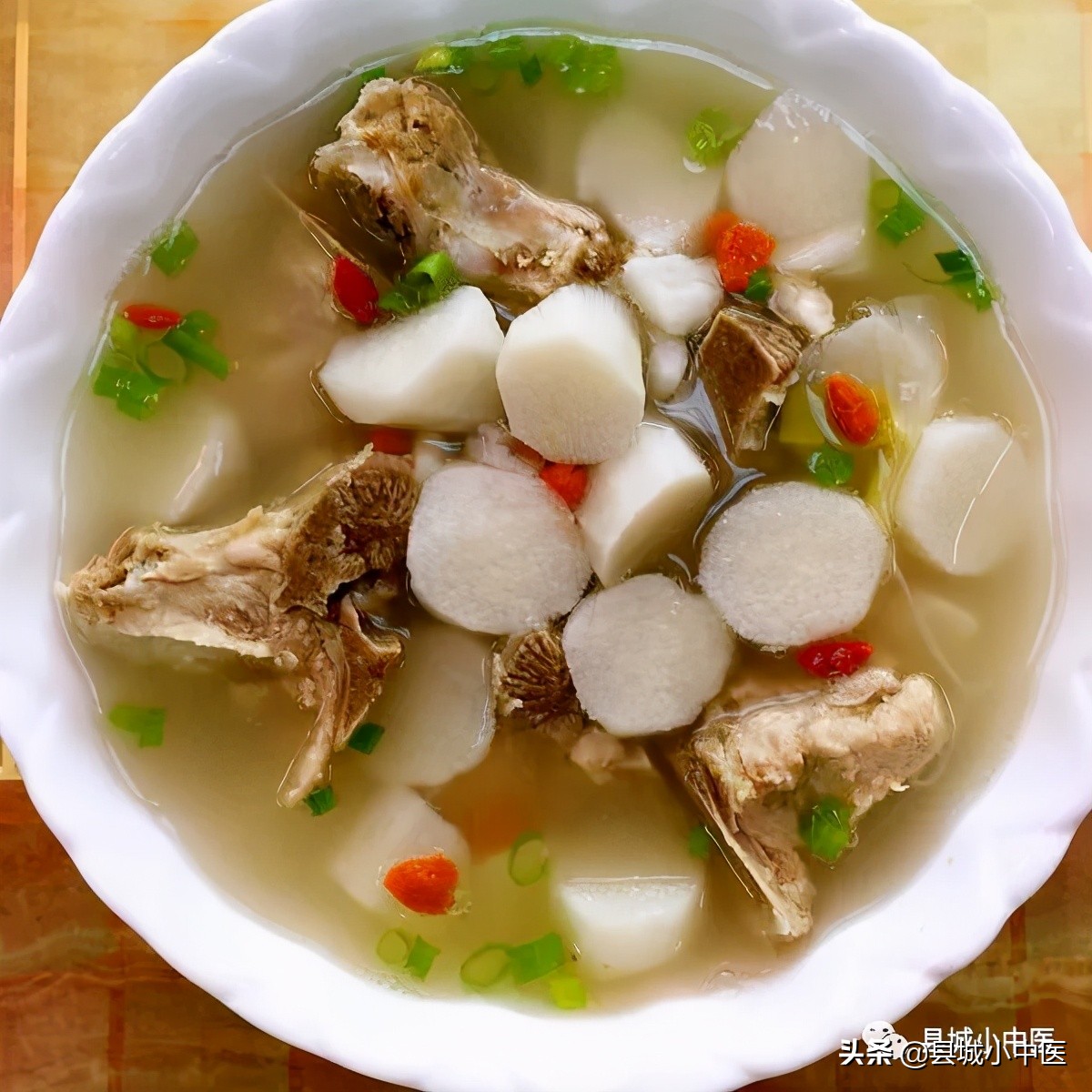 山药果子和山药的功效一样吗,鲜山药和干山药的功效