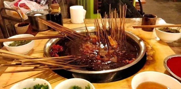 重庆各个区域好耍好吃的推荐,重庆哪有好吃好玩的地方