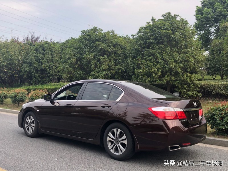 本田雅阁2014款2.0lx舒适版动力,本田雅阁2016款2.0l舒适版