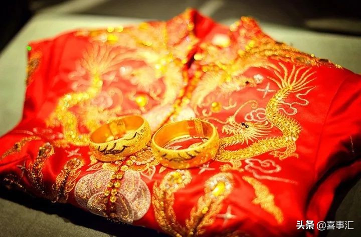 结婚用品女方陪嫁必买实用,新娘结婚服装必买