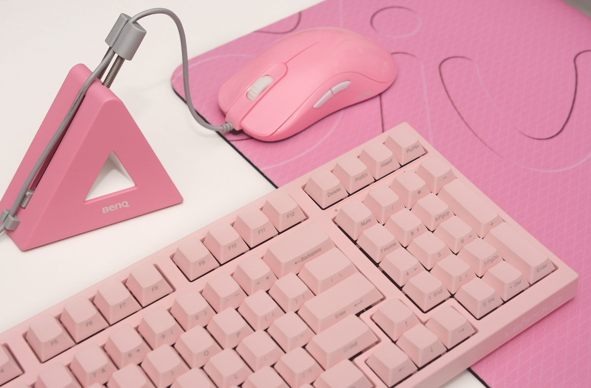 竞技与颜值并行，ZOWIEFK1-B粉色DIVINA体验