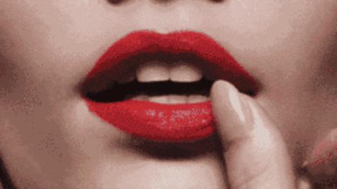 戚薇口红测评视频,小金条口红戚薇