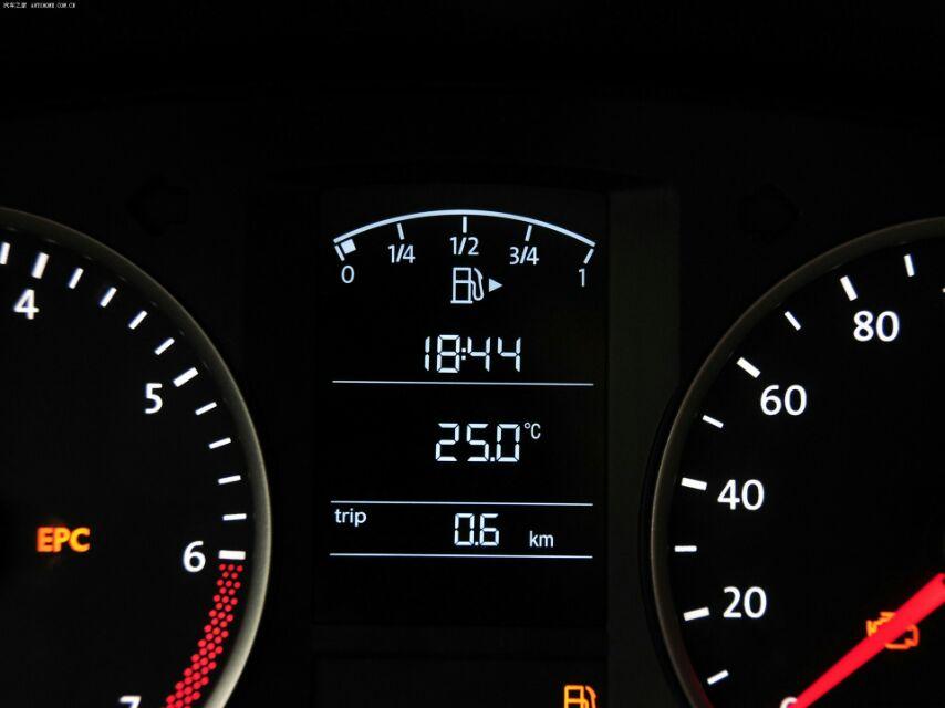 西安市二手大众朗逸多少钱,2011大众朗逸二手报价