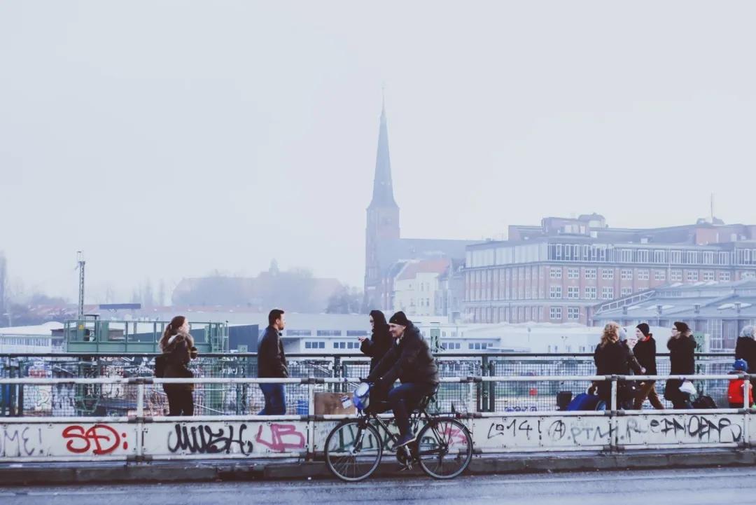 有没有自动生成ppt的人工智能软件,有哪些好用的ppt自动生成工具