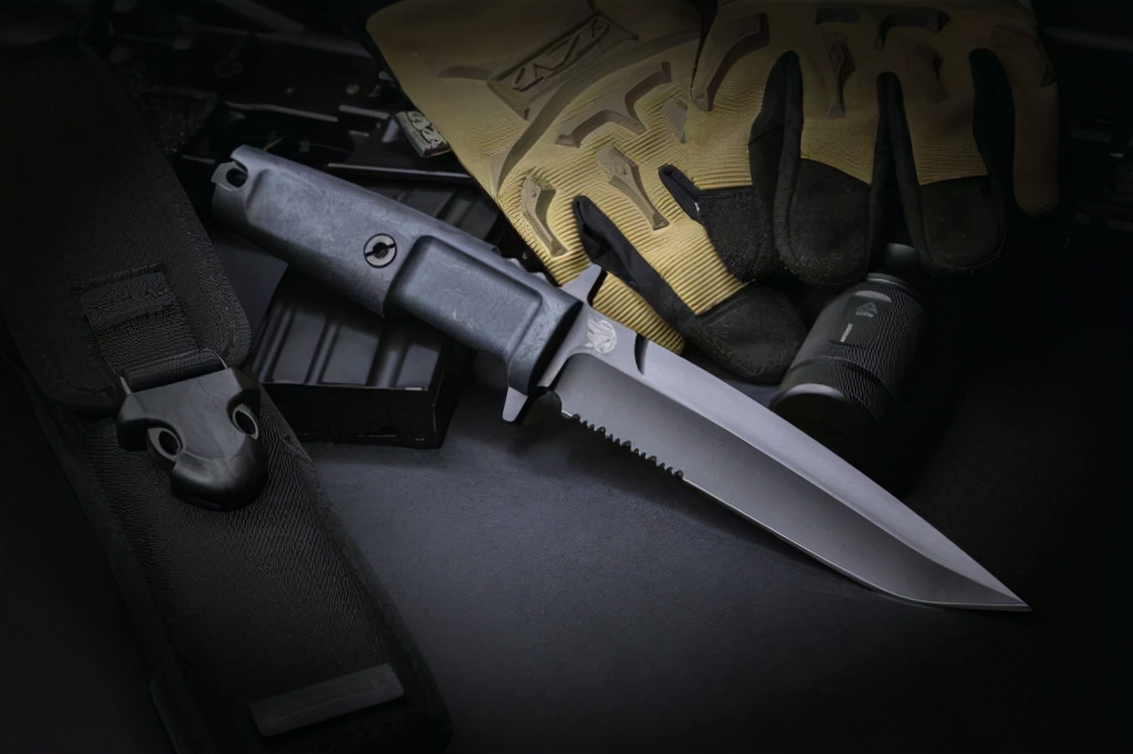 军用刀小型携带高颜值,小型军工刀防身武器