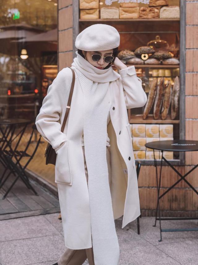 合适各种穿搭的帽子,懂打扮的女性不显老