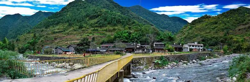 如果你累了就来这座小城吧,如果你累了就来云南吧完整版