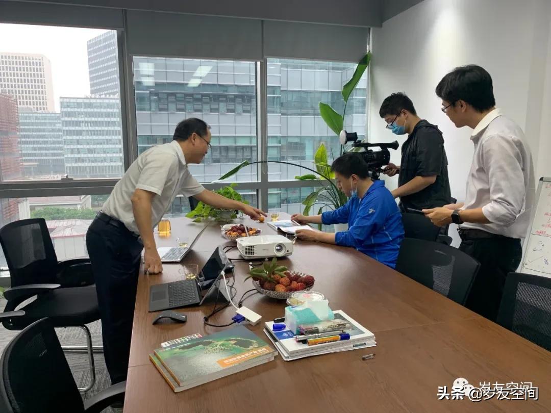 海南三沙卫视对岁友空间采访报道