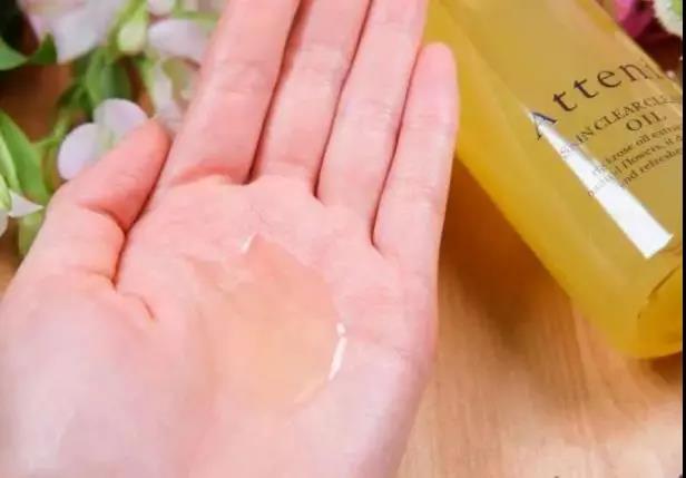 5款卸妆水测评看看哪个好用,又便宜又好用的卸妆水测评