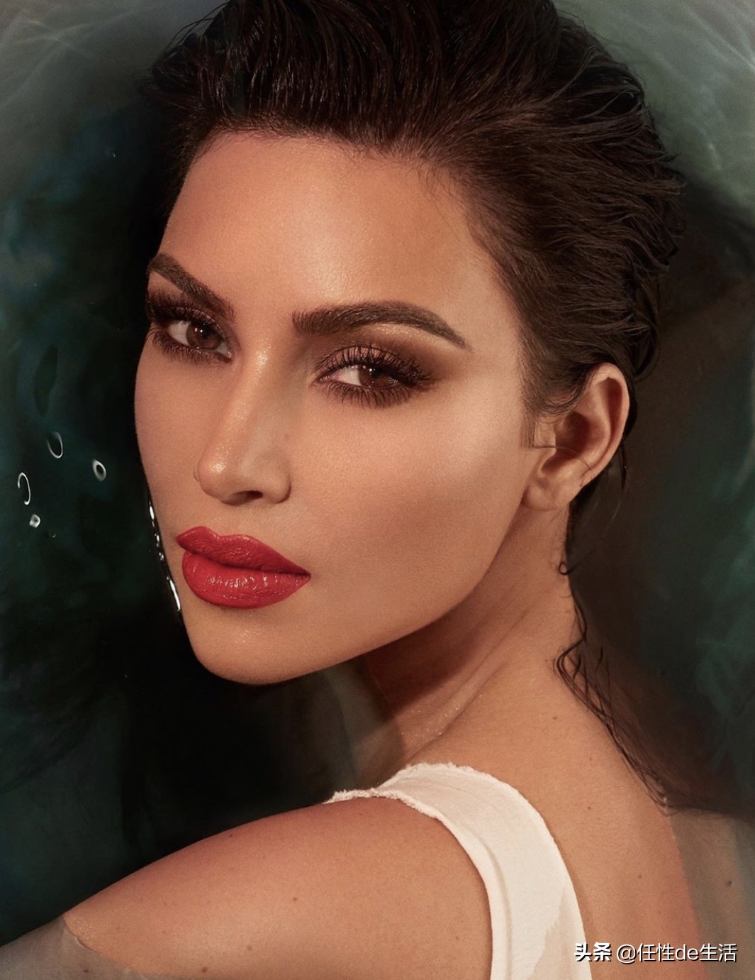 十大全球带货女王榜单，蕾哈娜居然才第九？