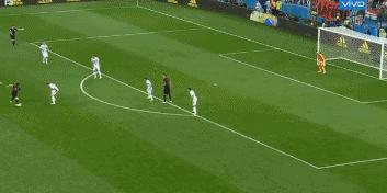 莫德里奇是不是皇马最佳中场,皇马的中场阿隆索和莫德里奇