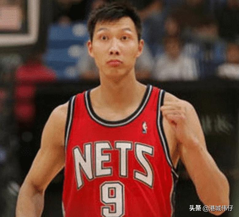 易建联荆灵的爱情故事,易建联和荆灵同框图文