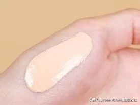 美妆好物狂欢粉底液,适合春天的粉底液