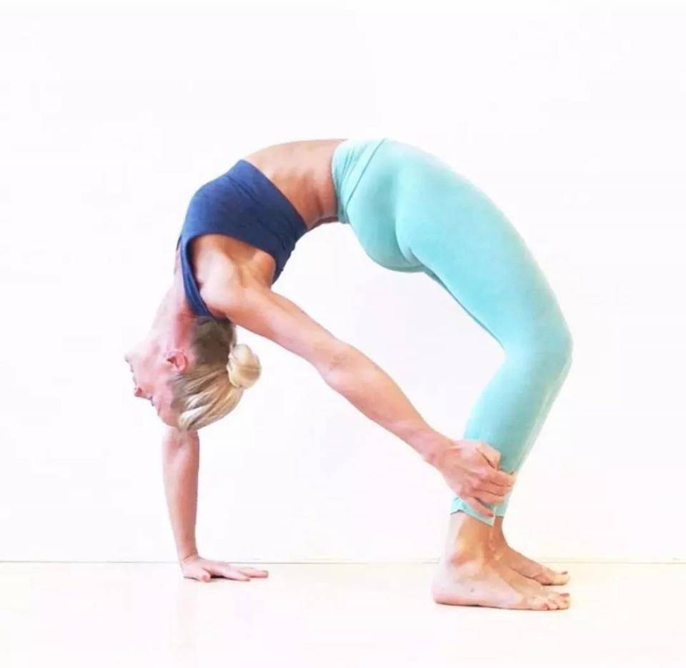 孕期适合练瑜伽哪些体式,孕期瑜伽主要练习什么