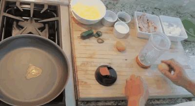 不用电的家用手摇搅拌机,摇一摇榨汁机小型