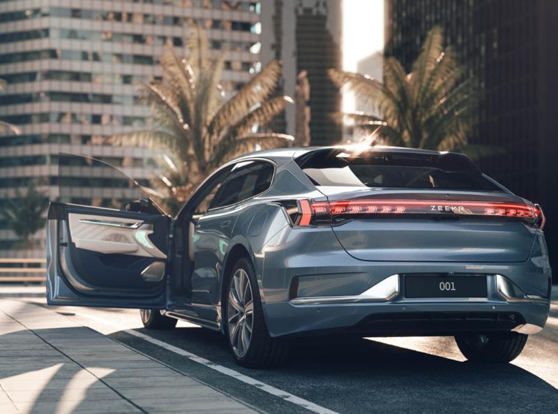 极氪001和特斯拉model3怎么选择,极氪001与特斯拉model3对比图片