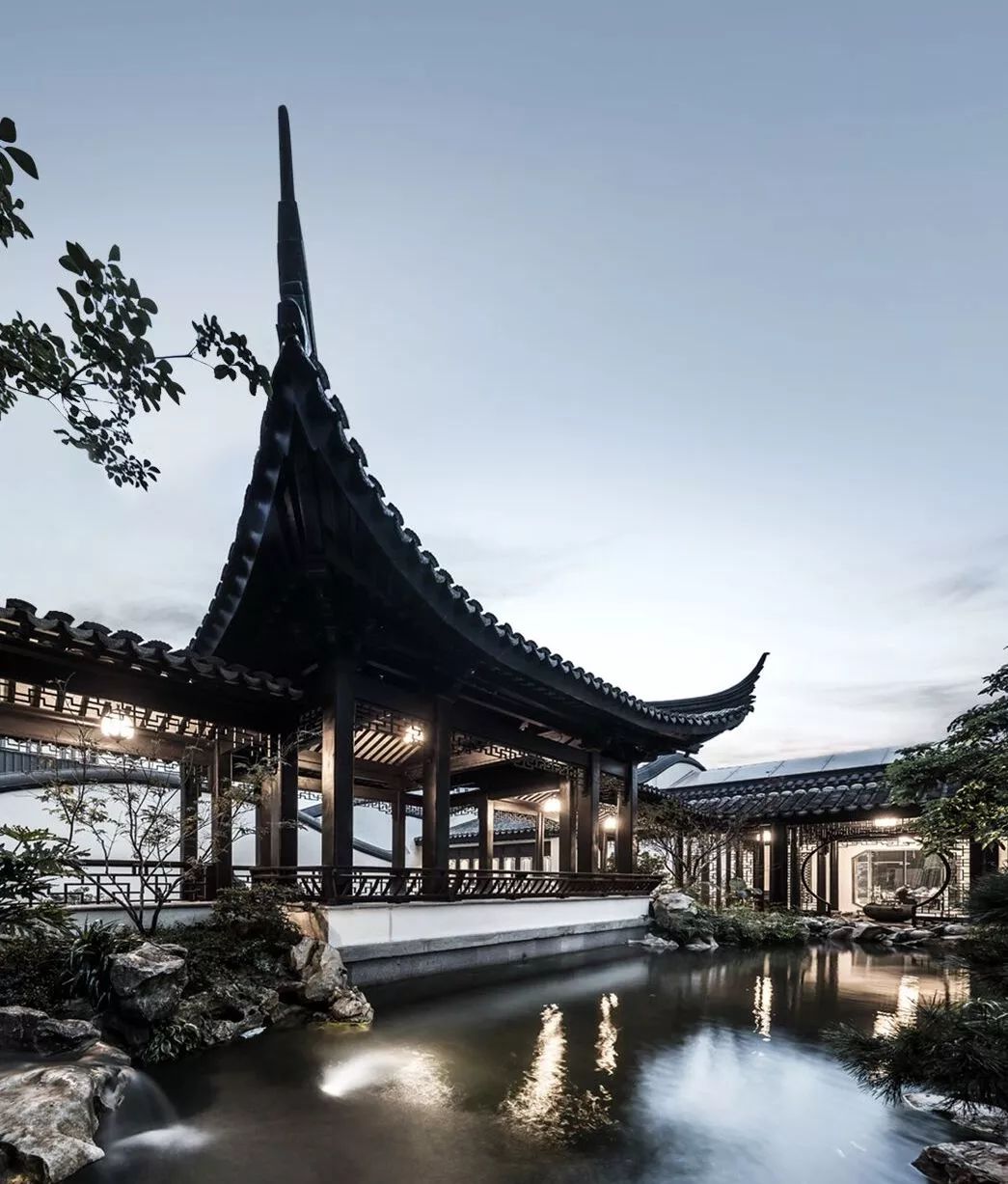 一玺国色，墨染东方！建发央玺为时代致献一座传世藏品