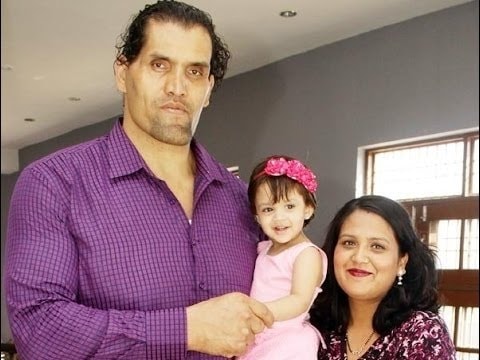 wwe巨人卡里最萌身高差,印度巨人卡里