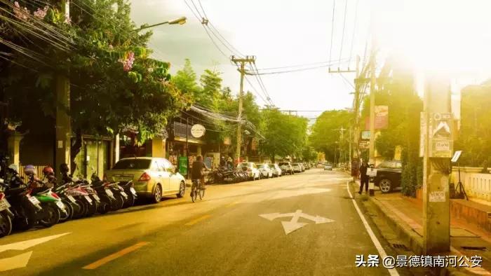 你是几月出生对应的古诗词,诗词盘点那些小时候背过的诗