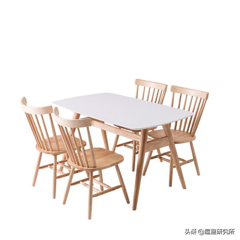 当90后女生遇到一个00后男生,当90后女孩遇到00后