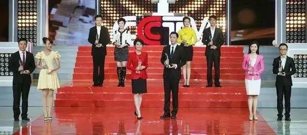 倪萍任鲁豫李思思撒贝宁马凡舒,倪萍李思思撒贝宁任鲁豫谈春晚