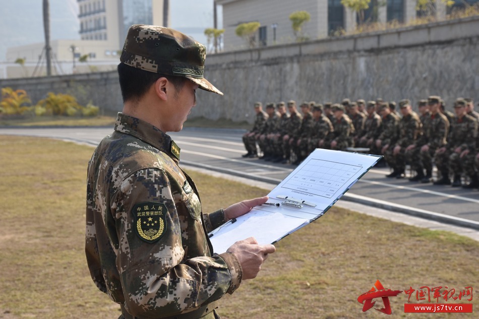 从少尉到上校需要多久,从少尉到上将需要多少年