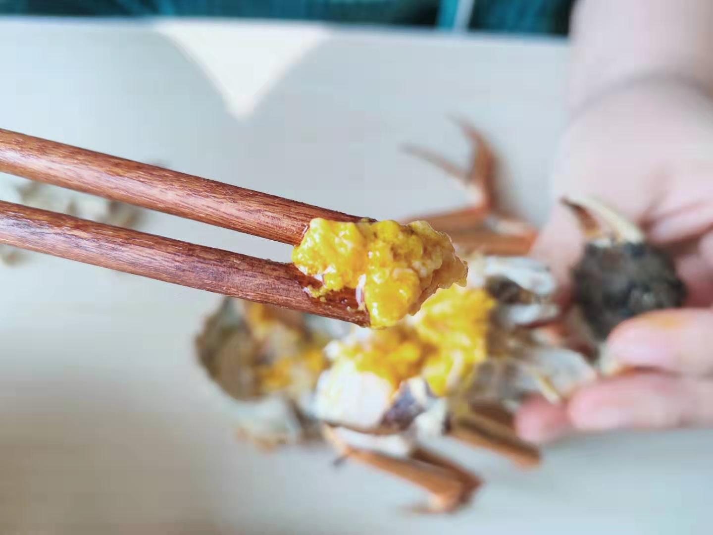 大闸蟹如何做才有营养视频,活的大闸蟹怎么做才好吃又营养