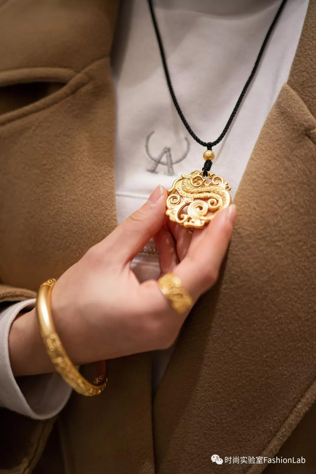 閫佺粰骞磋交浜虹殑瀹炵敤绀肩墿,閫佺粰骞磋交浜虹殑鏂板勾绀煎搧