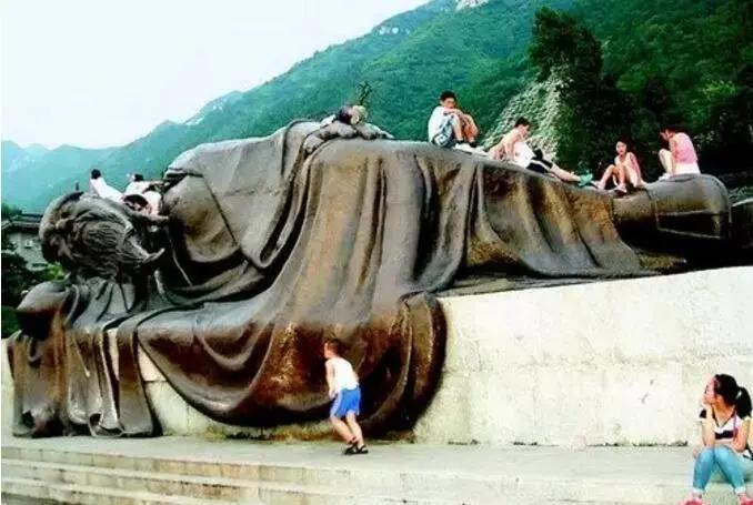 金庸华山论剑什么意思,金庸华山论剑在哪个峰