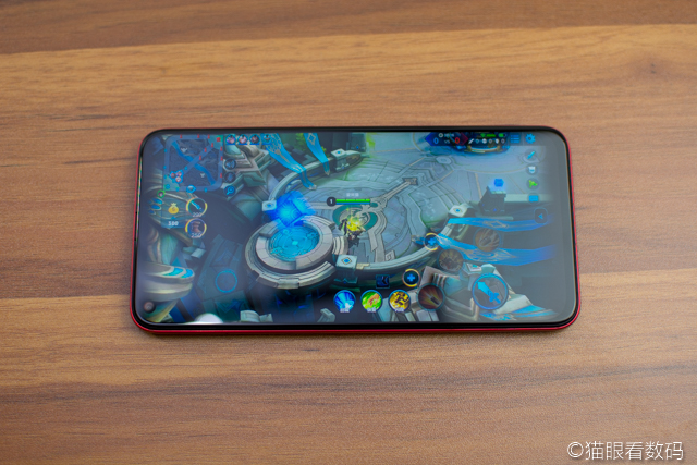 荣耀v20真香机,荣耀v20在今天是否值得购买