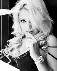 一代球王完整版,一代球王成功隐退