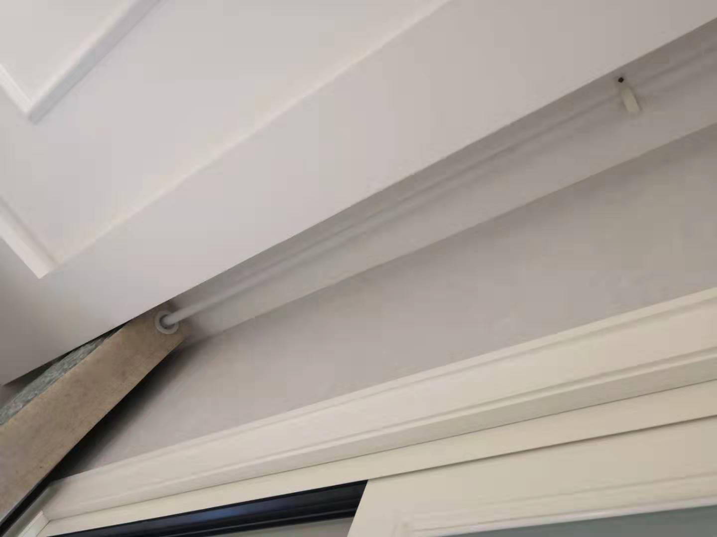 选购窗帘不将就，老婆挑选手感可佳的窗帘，提高房屋颜值